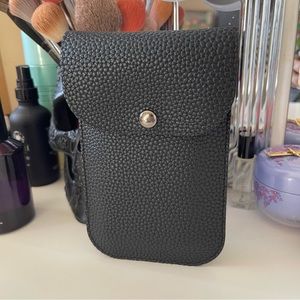 3/$15 Faux Leather Vegan Pebbled Leather Travel Pouch Black